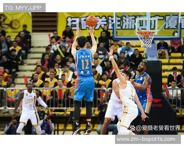 勇士连胜湖人和掘金苏群称其为今年黑马球队之一 勇士连胜湖人和掘金苏群称其为今年黑马球队之一