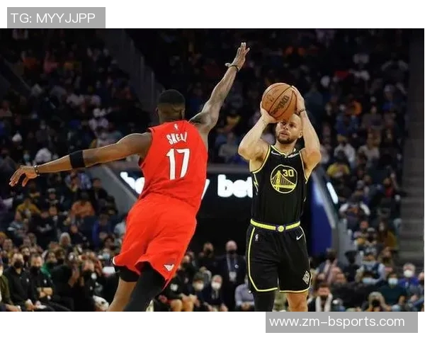 KD调侃全明星表现不佳归咎于库里和利拉德的三分球风格