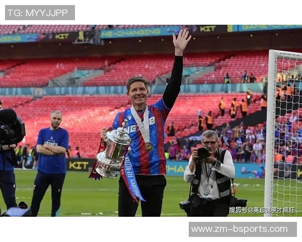 英媒称曼联青睐格拉斯纳水晶宫已着手寻找新主帅